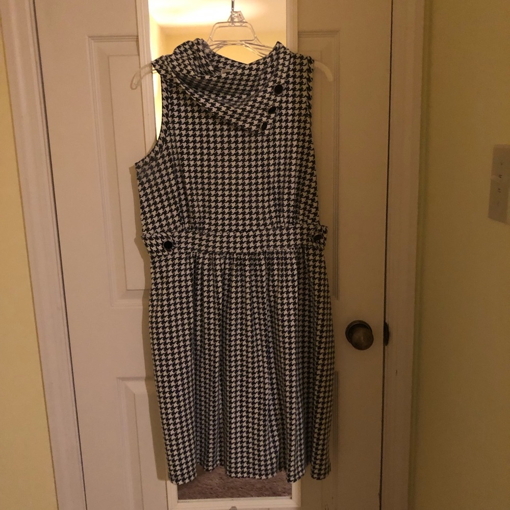 ModCloth coach tour dress. Pockets.
